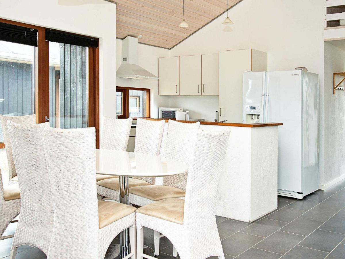 8 Person Holiday Home In Ulfborg Thorsminde Buitenkant foto