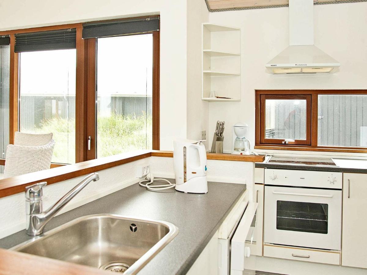 8 Person Holiday Home In Ulfborg Thorsminde Buitenkant foto